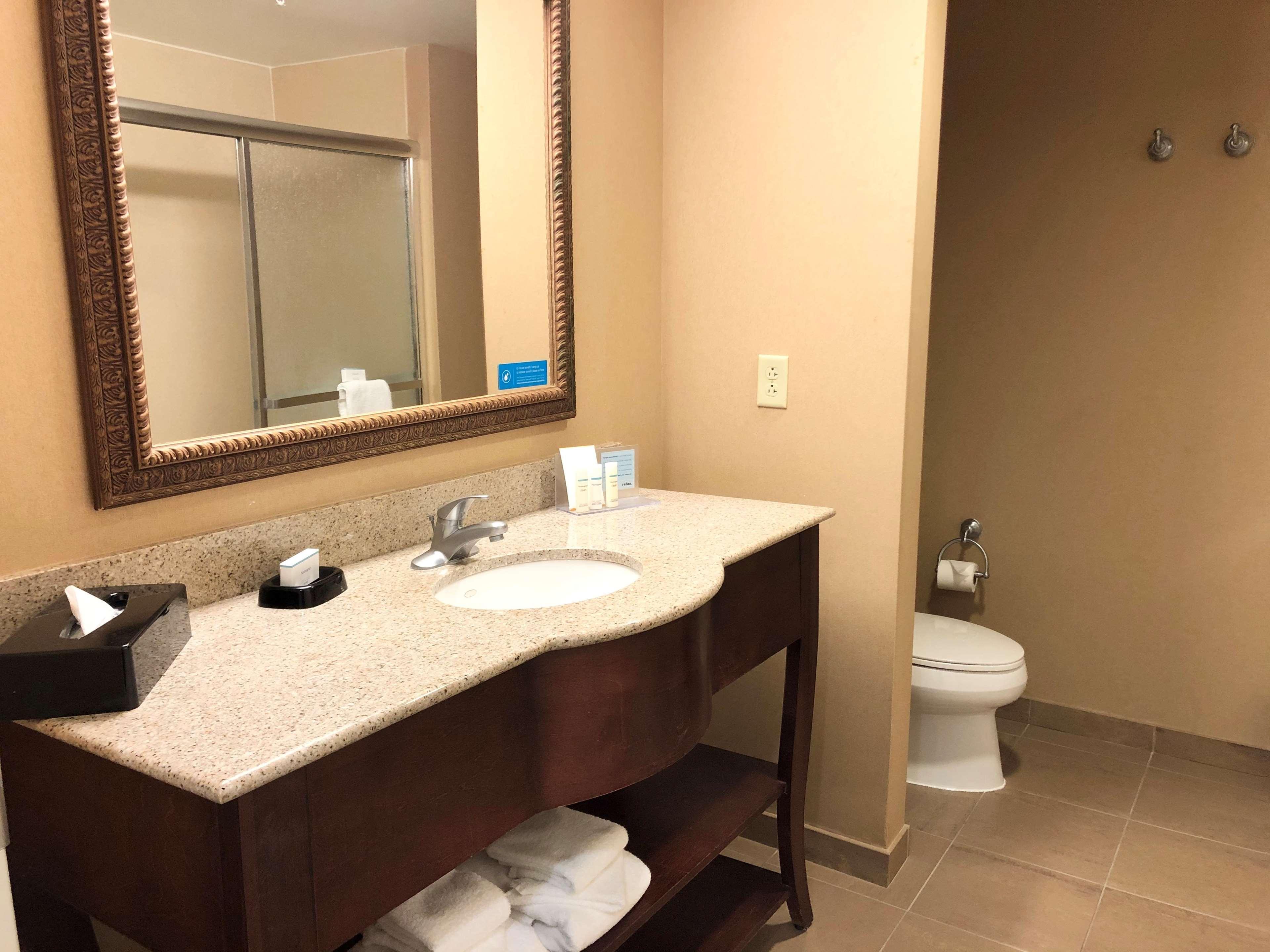 Hampton Inn & Suites Norfolk-Airport Extérieur photo