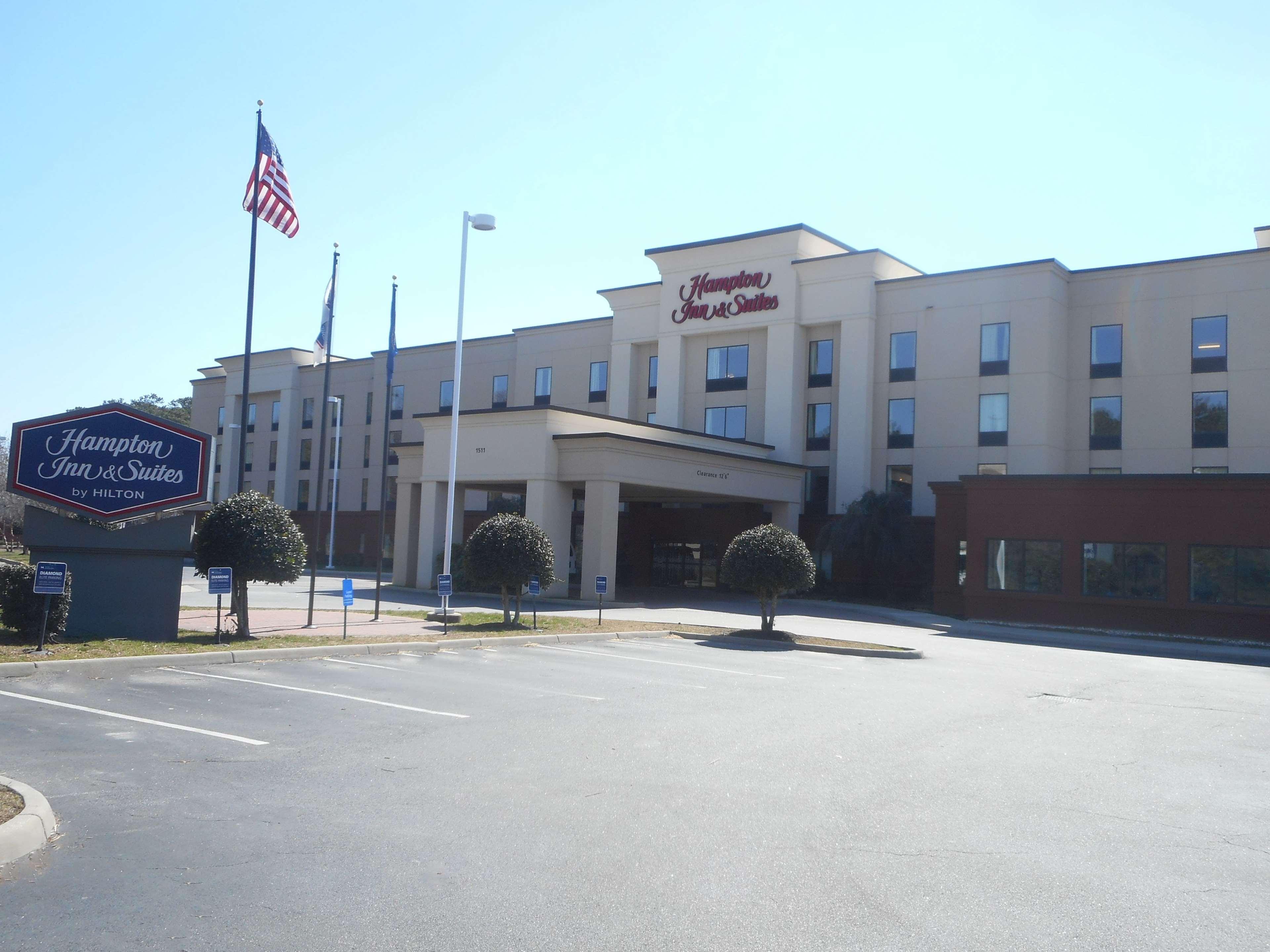 Hampton Inn & Suites Norfolk-Airport Extérieur photo