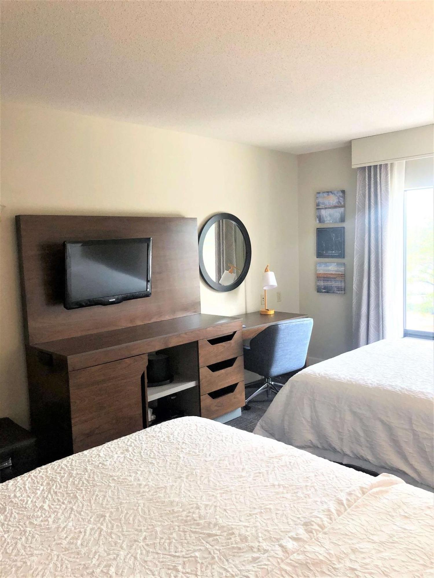 Hampton Inn & Suites Norfolk-Airport Extérieur photo