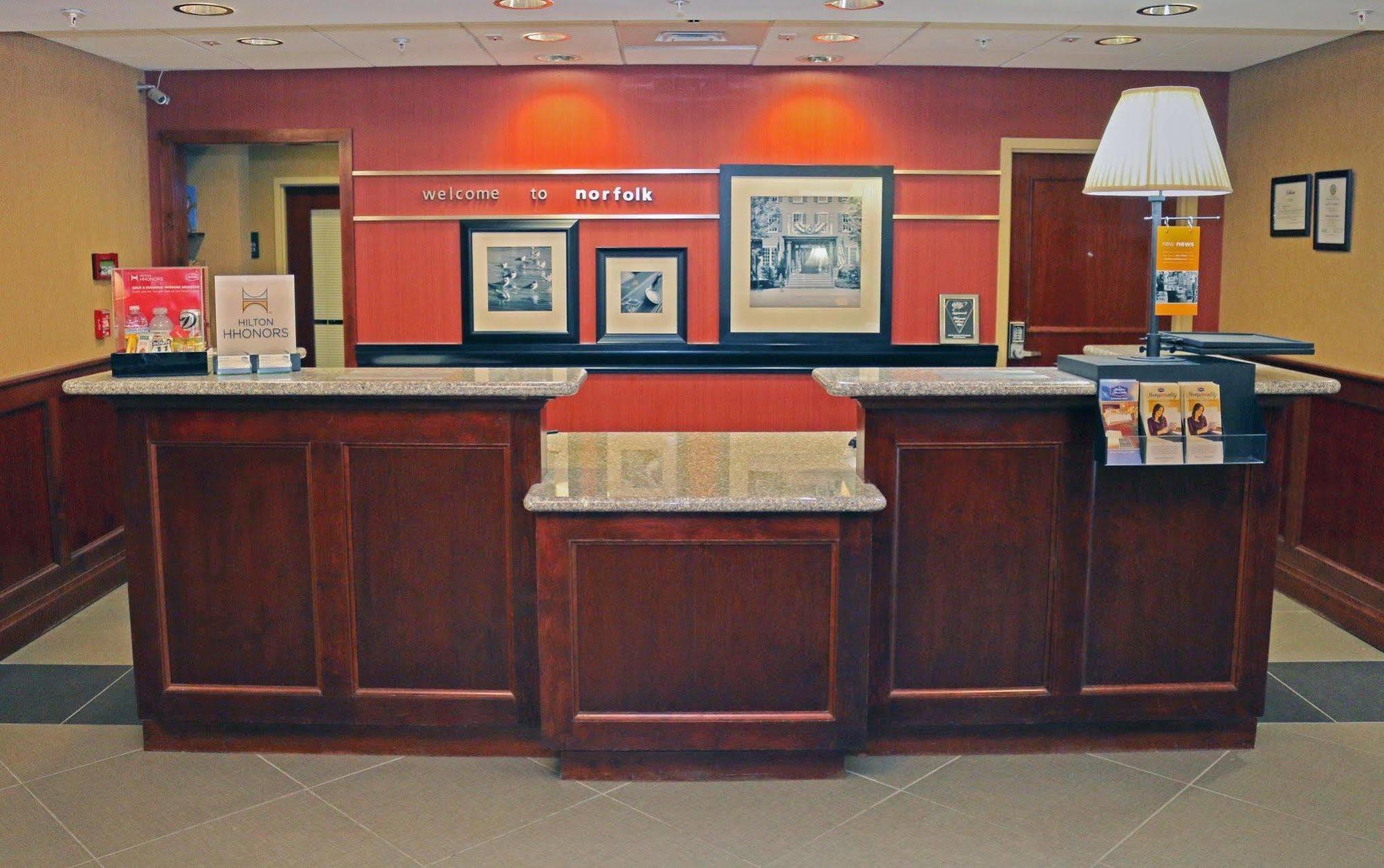 Hampton Inn & Suites Norfolk-Airport Extérieur photo